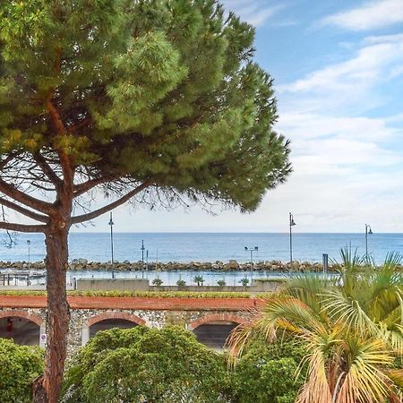 Nice Apartment In Moneglia With House Sea View Εξωτερικό φωτογραφία